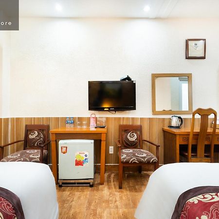 Hanz Queen Airport Hotel Saigon ホーチミン市 エクステリア 写真
